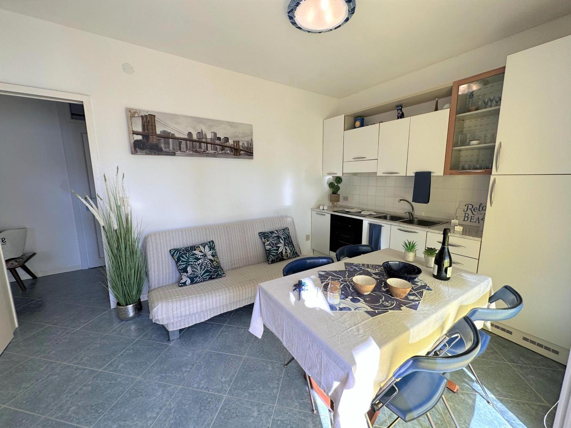 Residence Eva Lignano Sabbiadoro Extérieur photo